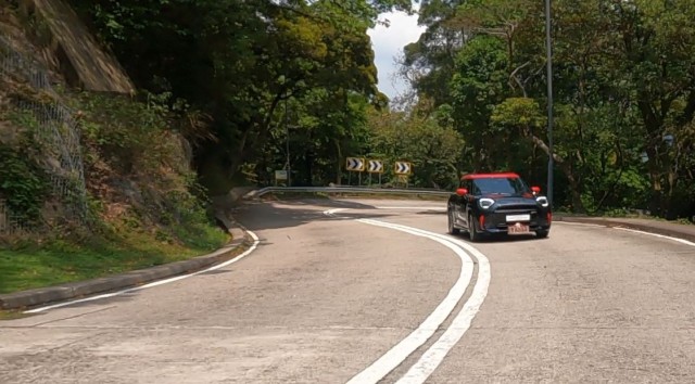 操控动感生猛活泼 操控动感生猛活泼