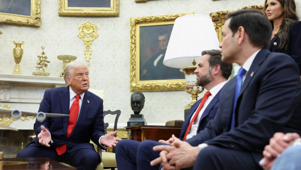 特朗普政府据报计划施压贸易伙伴孤立中国。 特朗普政府据报计划施压贸易伙伴孤立中国。