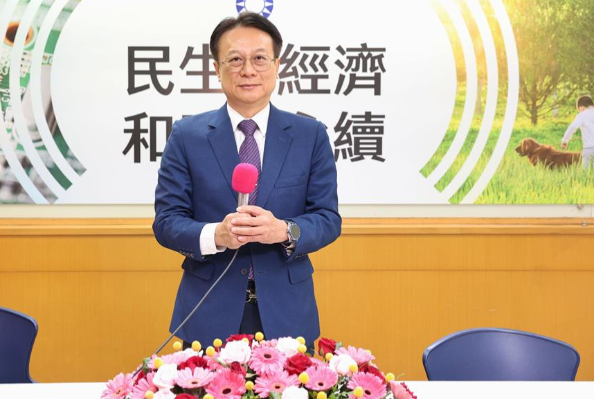 前彰化县长卓伯源。 前彰化县长卓伯源。