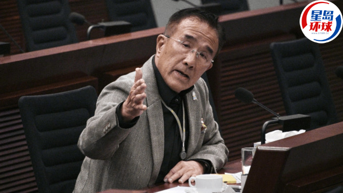 田北辰促政府停止拍卖住宅用地,因为稳定楼市对香港经济十分重要。 资料图片 田北辰促政府停止拍卖住宅用地,因为稳定楼市对香港经济十分重要。 资料图片