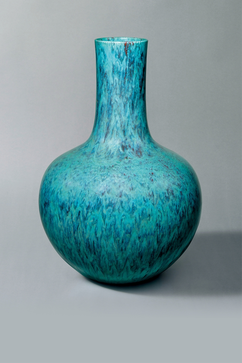 清乾隆炉钧釉天球瓶 清乾隆炉钧釉天球瓶