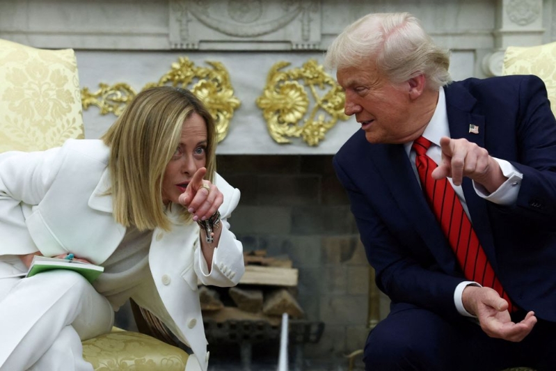 特朗普接见意大利总理梅洛尼 特朗普接见意大利总理梅洛尼