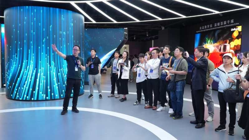 实地探访了位于深圳宝安区的洲明科技总部 实地探访了位于深圳宝安区的洲明科技总部