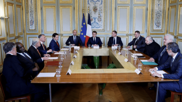 鲁比奥与德国、英国、法国盟友在巴黎会面。美联社 鲁比奥与德国、英国、法国盟友在巴黎会面。美联社