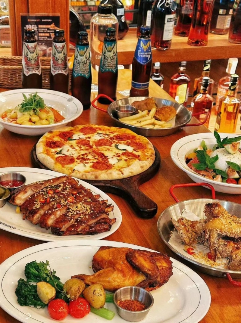 天佑城购物广场 人气西餐厅打卡美食,适合聚会、聊天。 天佑城购物广场 人气西餐厅打卡美食,适合聚会、聊天。