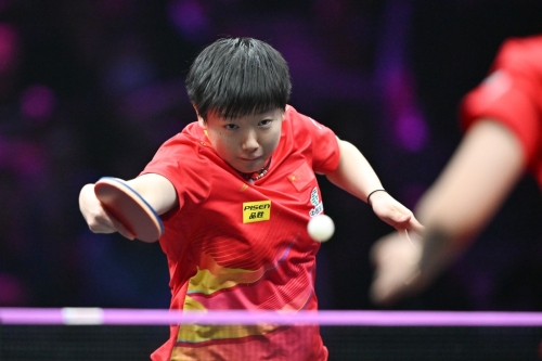 孙颖莎刚于WTT重庆站夺女单冠军。 中新社 孙颖莎刚于WTT重庆站夺女单冠军。 中新社