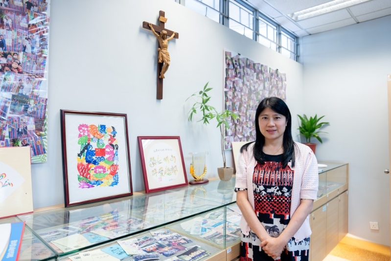 油蔴地天主教小学(海泓道)陈淑仪校长 油蔴地天主教小学(海泓道)陈淑仪校长