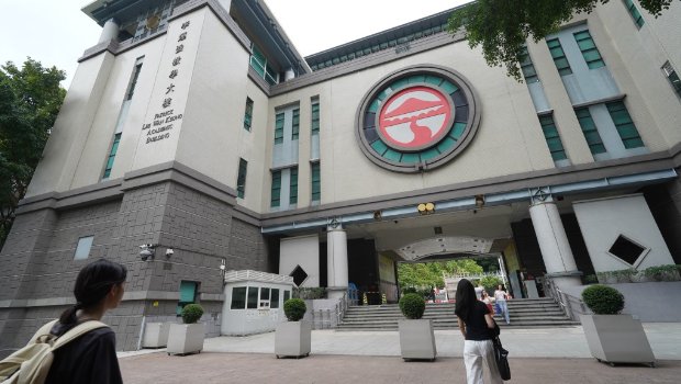 负责该项目的岭大服务研习处及创业行动总监高永贤接受《星岛》专访时表示,保温箱专为落后国家或贫困地区设计。 负责该项目的岭大服务研习处及创业行动总监高永贤接受《星岛》专访时表示,保温箱专为落后国家或贫困地区设计。