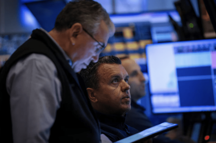 美国周一狂泻 美国周一狂泻