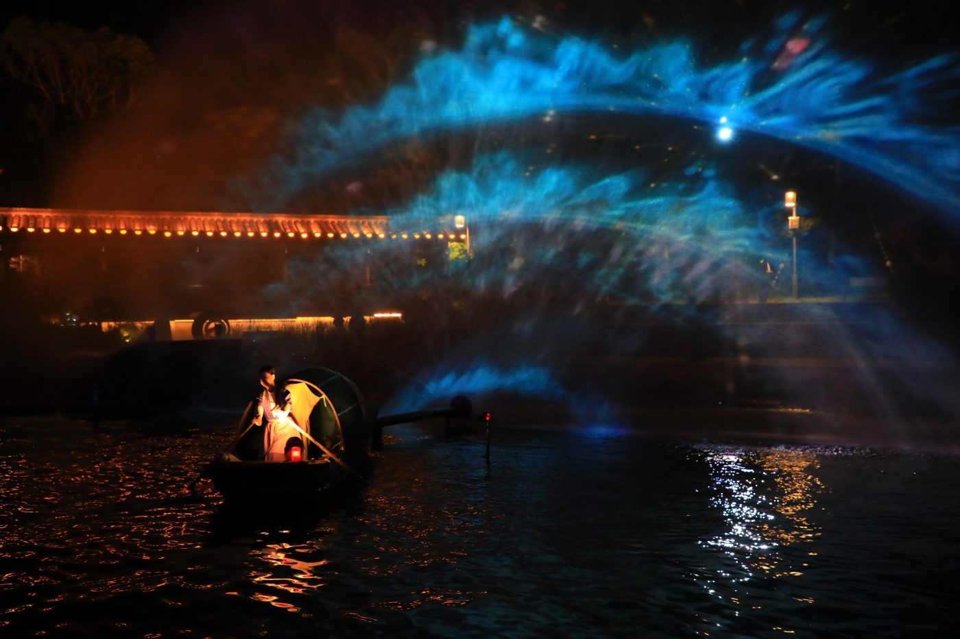 美丽的运河夜景 美丽的运河夜景