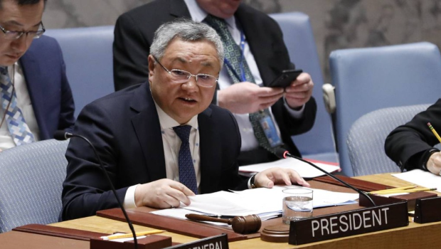 中国常驻联合国代表傅聪主持安理会阿里亚模式(Arria Formula)会议。 中国常驻联合国代表傅聪主持安理会阿里亚模式(Arria Formula)会议。