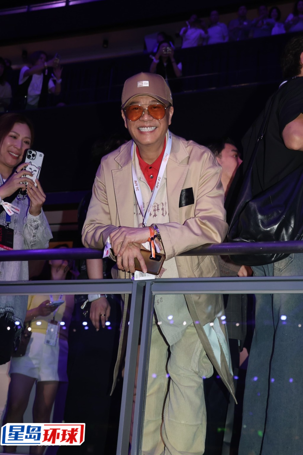 欧阳震华 欧阳震华