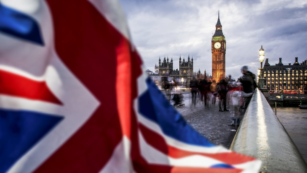 英国、加拿大、澳洲都是港人子女留学的热点,在关税战开打后,英镑升势更见凌厉。 英国、加拿大、澳洲都是港人子女留学的热点,在关税战开打后,英镑升势更见凌厉。