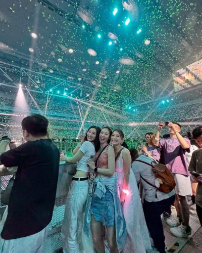 高海宁与庄思敏、陈晓桦同行捧场。 高海宁与庄思敏、陈晓桦同行捧场。