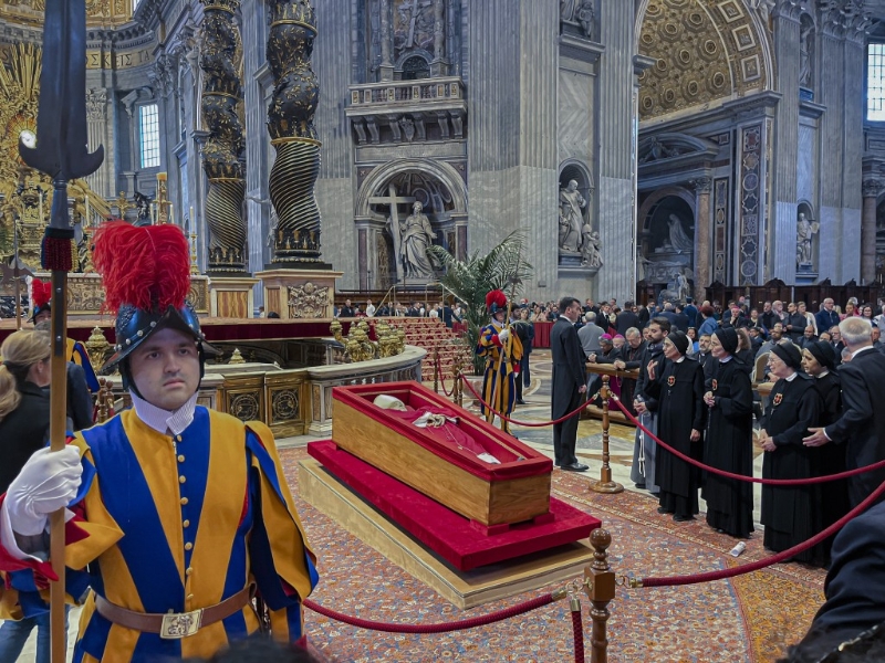 教宗方济各的葬礼弥撒在周六举行。 教宗方济各的葬礼弥撒在周六举行。