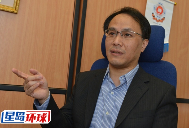 经济学者李兆波指疫后很多外资流到新加坡,经济复苏很不错,导致通胀增加、餐饮酒店等物价上升。 经济学者李兆波指疫后很多外资流到新加坡,经济复苏很不错,导致通胀增加、餐饮酒店等物价上升。