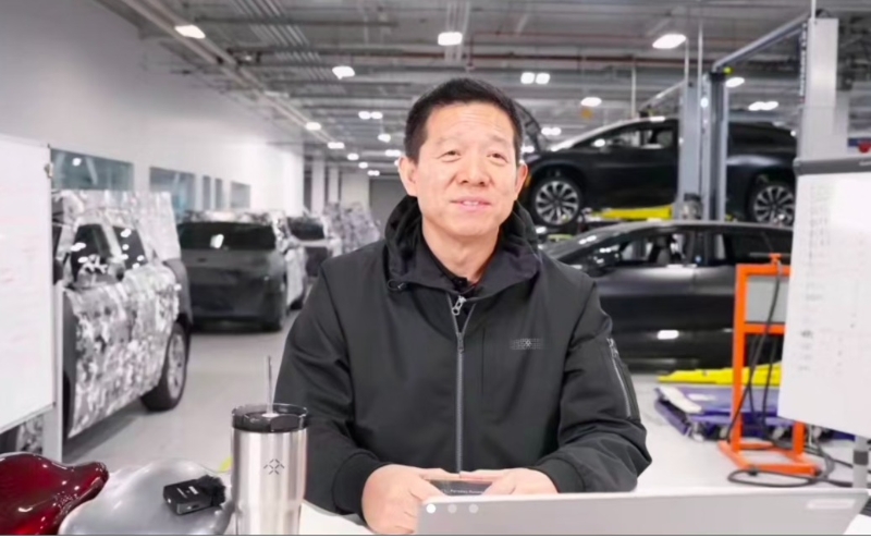 贾跃亭。线上采访截屏.jpg 贾跃亭。线上采访截屏.jpg