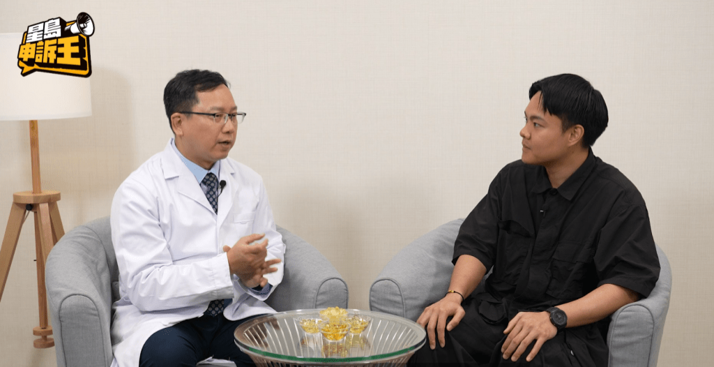 苏曜华表示,鱼油丸可补脑,降低心血管疾病风险。 苏曜华表示,鱼油丸可补脑,降低心血管疾病风险。