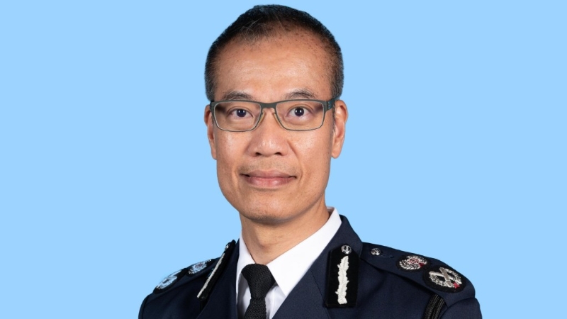 叶云龙今日(28日)获委任为警务处副处长,出任警务处副处长(行动)。 叶云龙今日(28日)获委任为警务处副处长,出任警务处副处长(行动)。