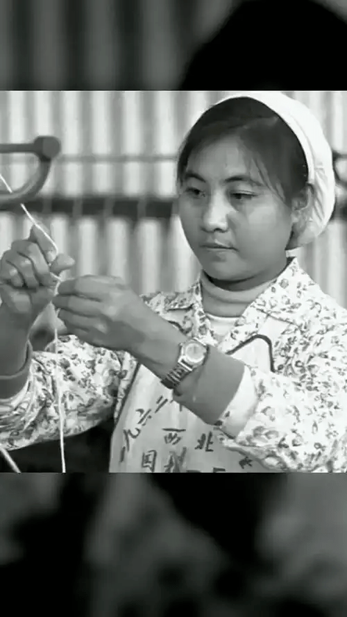 新中国首位女副总理吴桂贤。 新中国首位女副总理吴桂贤。