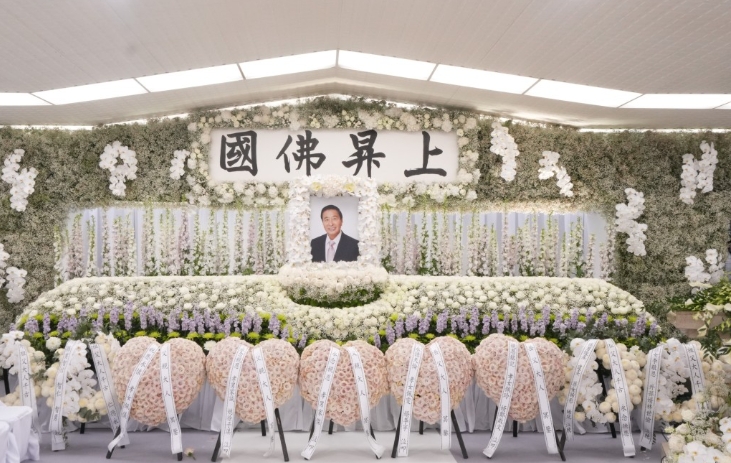 恒基兆业地产集团创办人李兆基今日在北角香港殡仪馆举行丧礼。 恒基兆业地产集团创办人李兆基今日在北角香港殡仪馆举行丧礼。