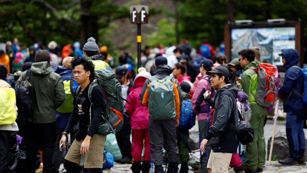 富士山登山客。 富士山登山客。