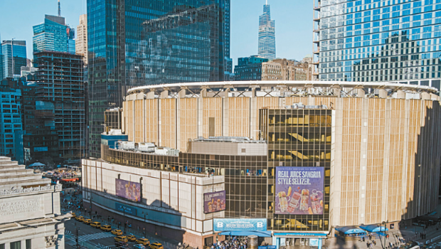 特朗普宣布将由联邦政府负责整个宾州车站改造计划。 特朗普宣布将由联邦政府负责整个宾州车站改造计划。