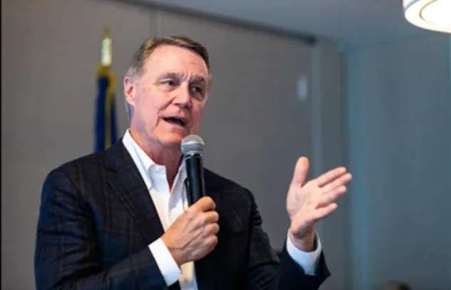 珀杜在亚洲工作的丰富背景 珀杜在亚洲工作的丰富背景