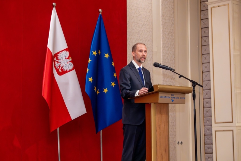 波兰共和国宪法的颁布是波兰人民及全球波兰社群引以为傲的里程碑。林定国fb图片 波兰共和国宪法的颁布是波兰人民及全球波兰社群引以为傲的里程碑。林定国fb图片