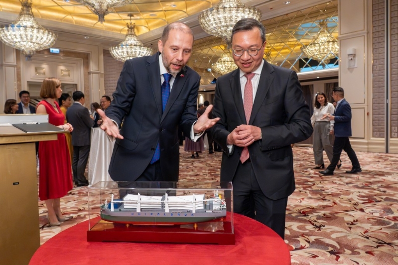 林定国出席活动同贺波兰共和国宪法颁布234周年。 林定国fb图片 林定国出席活动同贺波兰共和国宪法颁布234周年。 林定国fb图片