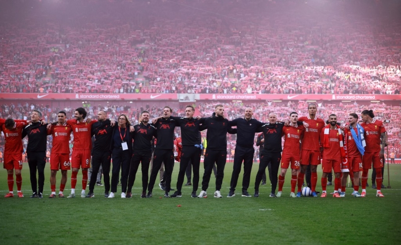 利物浦刚锁定英超冠军。路透社 利物浦刚锁定英超冠军。路透社