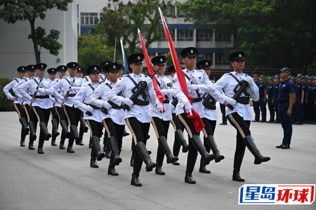 香港警察学院举行结业会操。苏正谦摄 香港警察学院举行结业会操。苏正谦摄