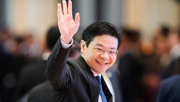 新加坡总理黄循财寻求强力授权渡过关税战动荡。 新加坡总理黄循财寻求强力授权渡过关税战动荡。