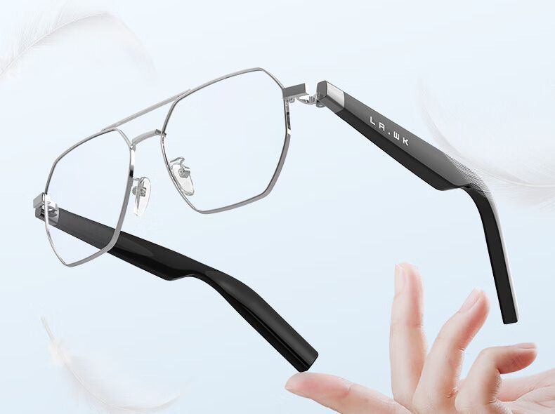 LAWK City AI定位非常亲民,内地定价999元人民币。 LAWK City AI定位非常亲民,内地定价999元人民币。