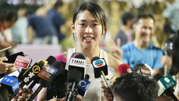 龚子珊指每年包山比赛是一个成绩表。 龚子珊指每年包山比赛是一个成绩表。