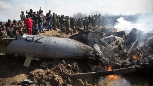 2019年2月,巴基斯坦军方称击落两架侵入巴领空的印度军机。 2019年2月,巴基斯坦军方称击落两架侵入巴领空的印度军机。