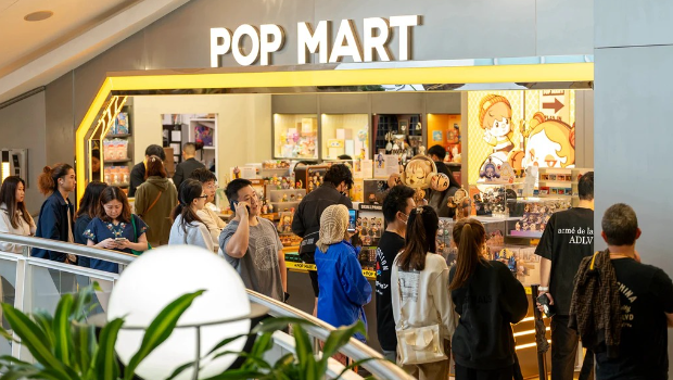 90后炒LABUBU日花6小时门市停留 90后炒LABUBU日花6小时门市停留