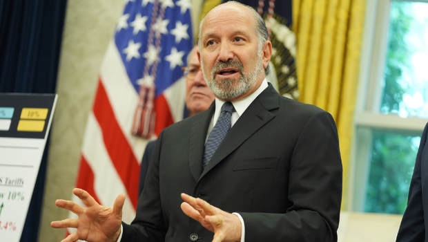 美商务部长表示,美对有贸易逆差贸易伙伴征税恐逾10%。 美商务部长表示,美对有贸易逆差贸易伙伴征税恐逾10%。