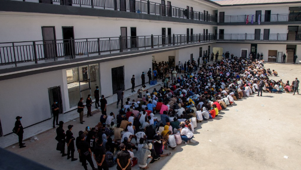 妙瓦底至少8个电诈园部署了“星链”。 妙瓦底至少8个电诈园部署了“星链”。