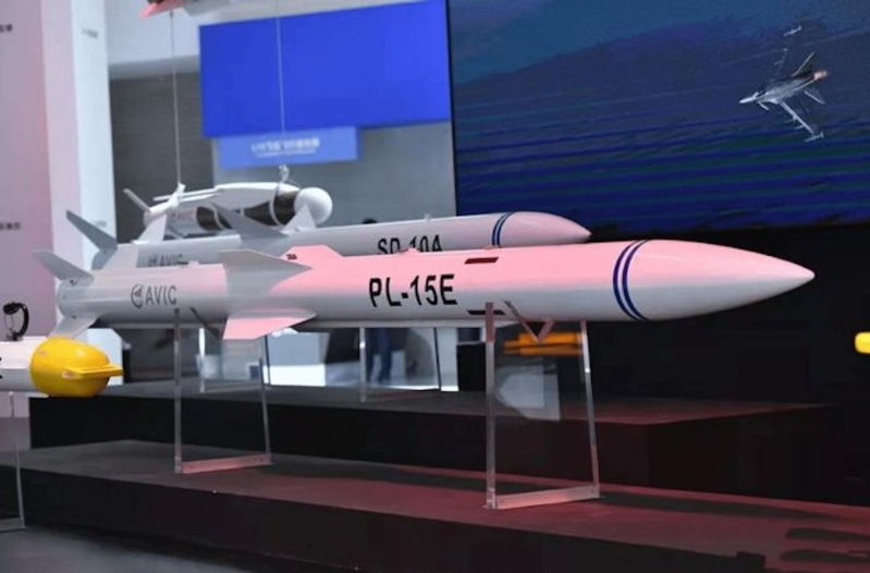 中国PL-15空空导弹的外贸型号。 中国PL-15空空导弹的外贸型号。