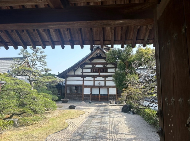 小红书上出售的和歌山寺庙。 小红书上出售的和歌山寺庙。
