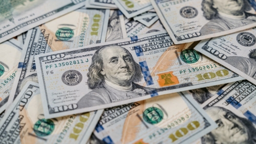 余凌曲认为“去美元化”趋势不改 余凌曲认为“去美元化”趋势不改