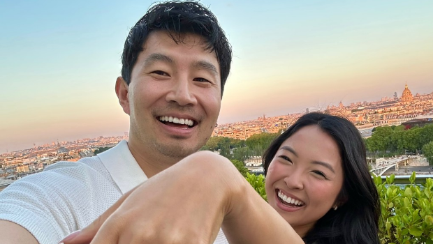 刘思慕宣布求婚成功 刘思慕宣布求婚成功