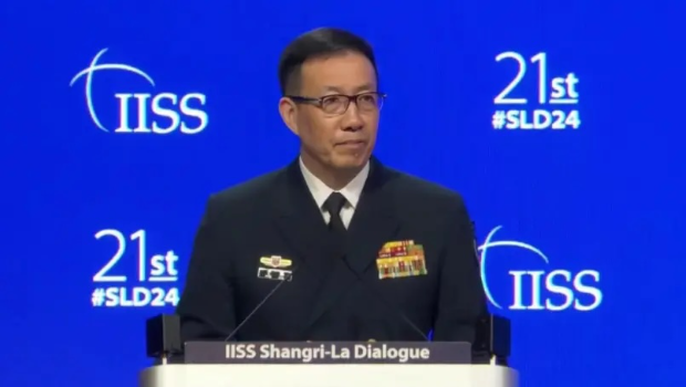 国防部长董军。 国防部长董军。