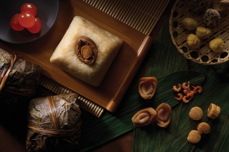 金殿干鲍瑶柱裹蒸粽礼盒 金殿干鲍瑶柱裹蒸粽礼盒