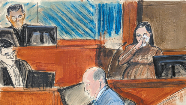 文图拉作证期间多次落泪。 文图拉作证期间多次落泪。