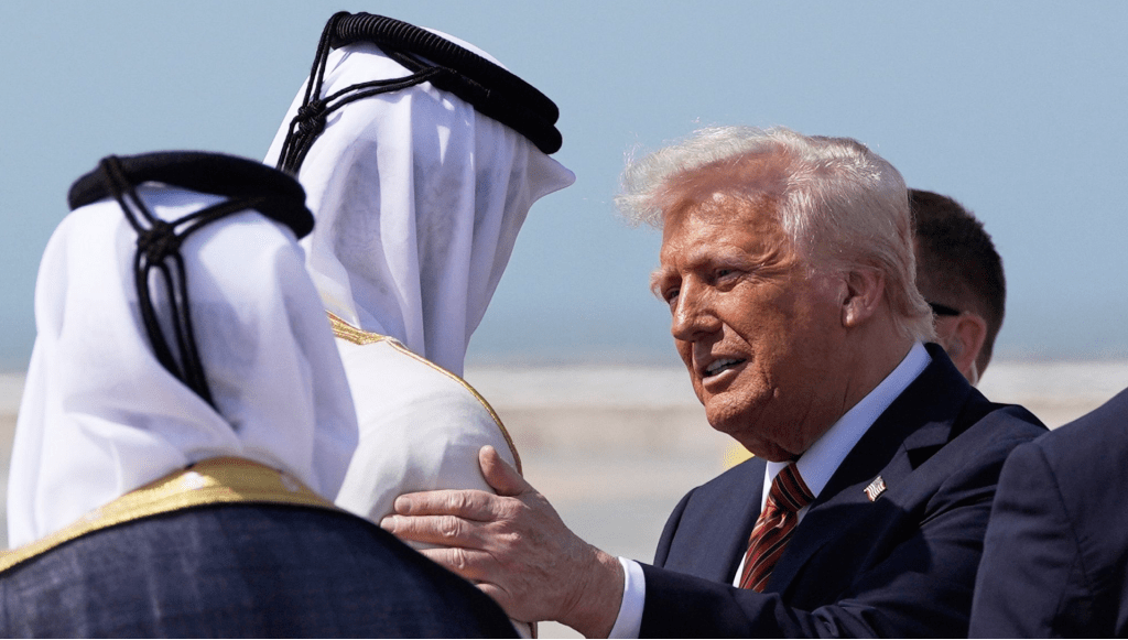 白宫公布,由于普京不出席俄乌谈判,特朗普亦取消赴土耳其行程。美联社 白宫公布,由于普京不出席俄乌谈判,特朗普亦取消赴土耳其行程。美联社