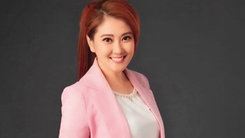 薛楷莉的友人指,薛楷莉才是受害者,惨被骗财骗色。 薛楷莉的友人指,薛楷莉才是受害者,惨被骗财骗色。