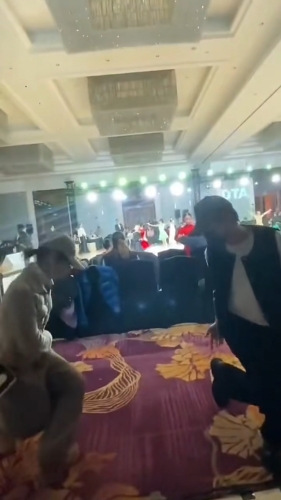 孙俪和邓超当然出席支持。 孙俪和邓超当然出席支持。