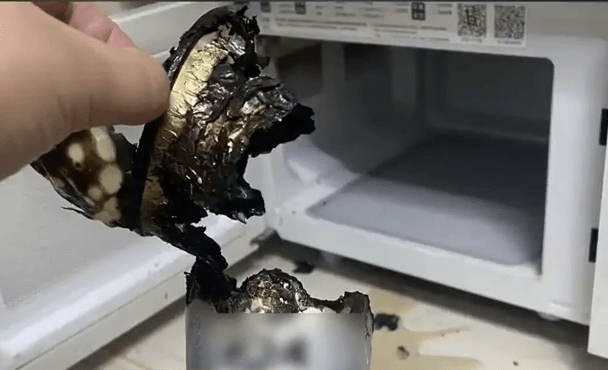 杯子烧焦 杯子烧焦